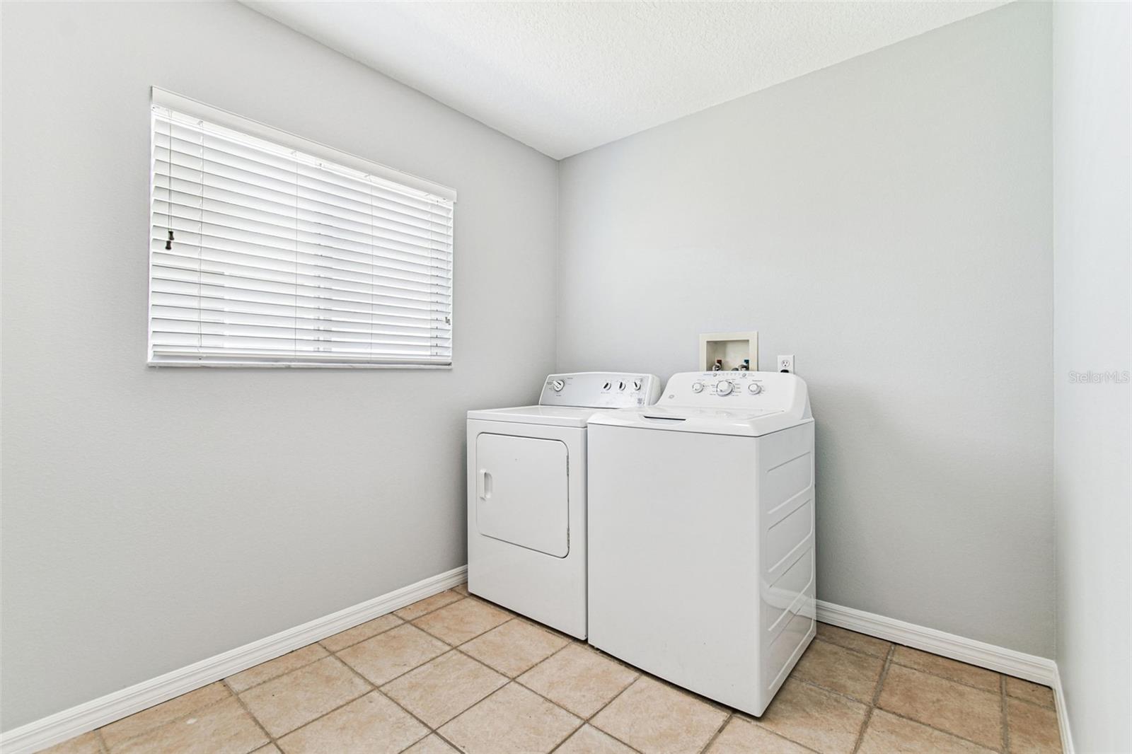 BAY ARBOR - Residential