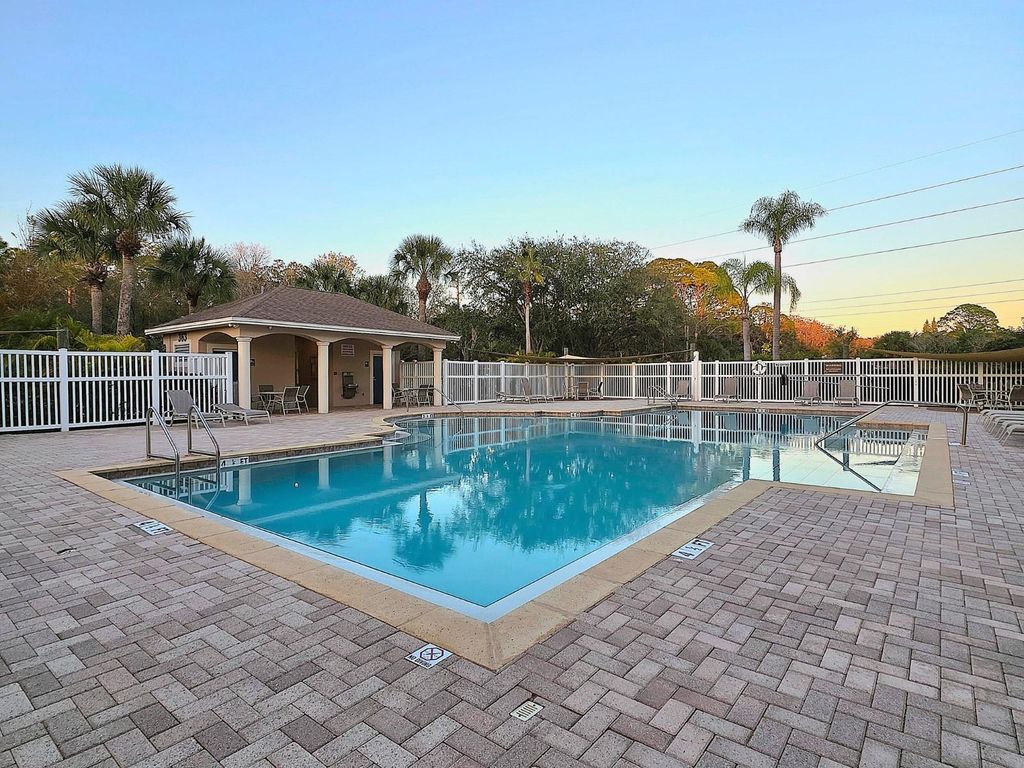 Photo of 395 Wingate Circle, Oldsmar, FL 34677 (MLS # TB8450027)