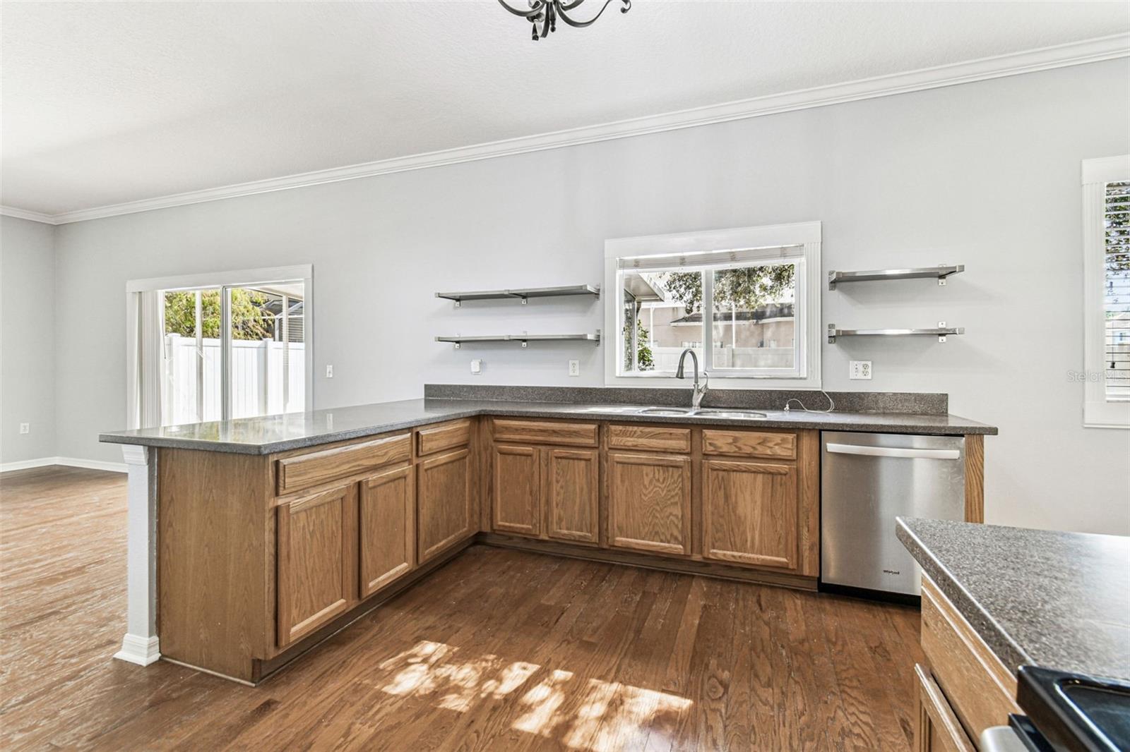 BAY ARBOR - Residential