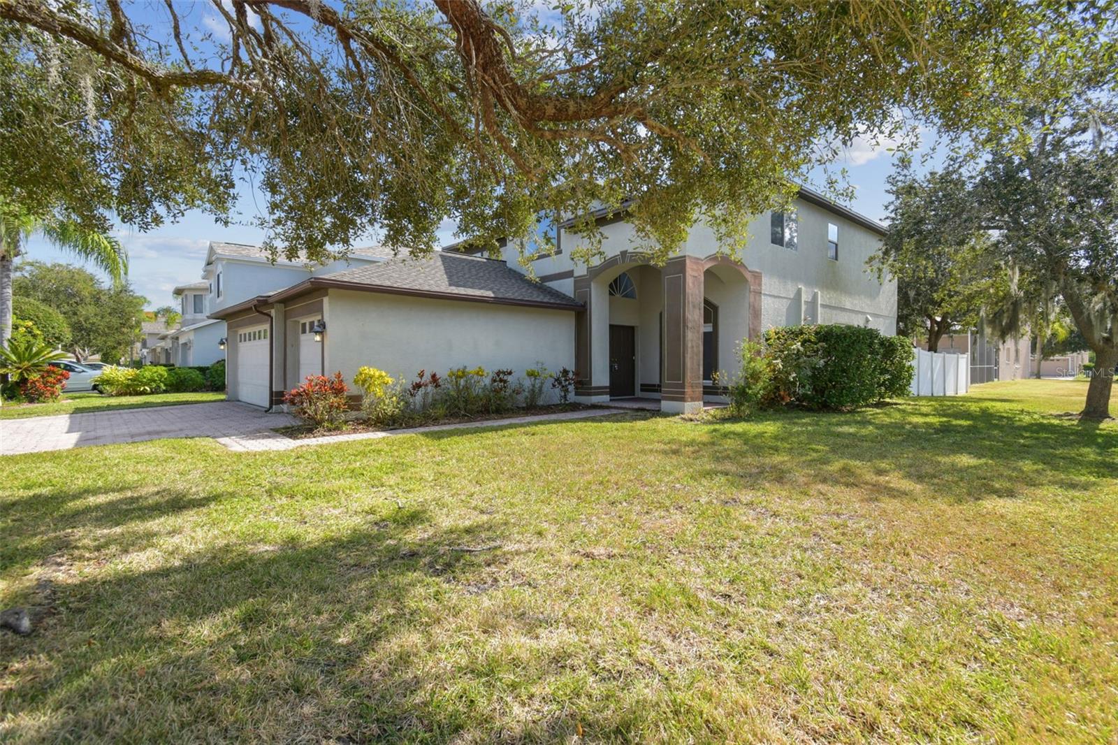 BAY ARBOR - Residential