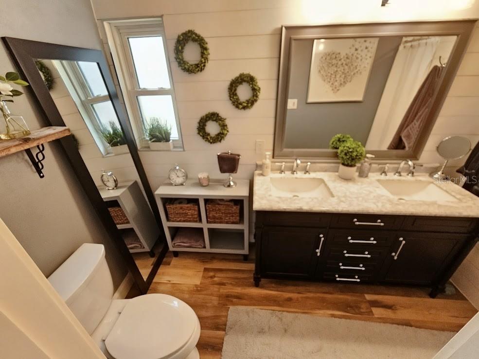 OAK GROVE ESTATES - Residential