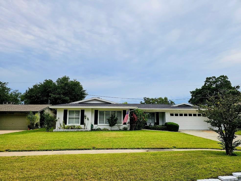 OAK GROVE ESTATES - Residential