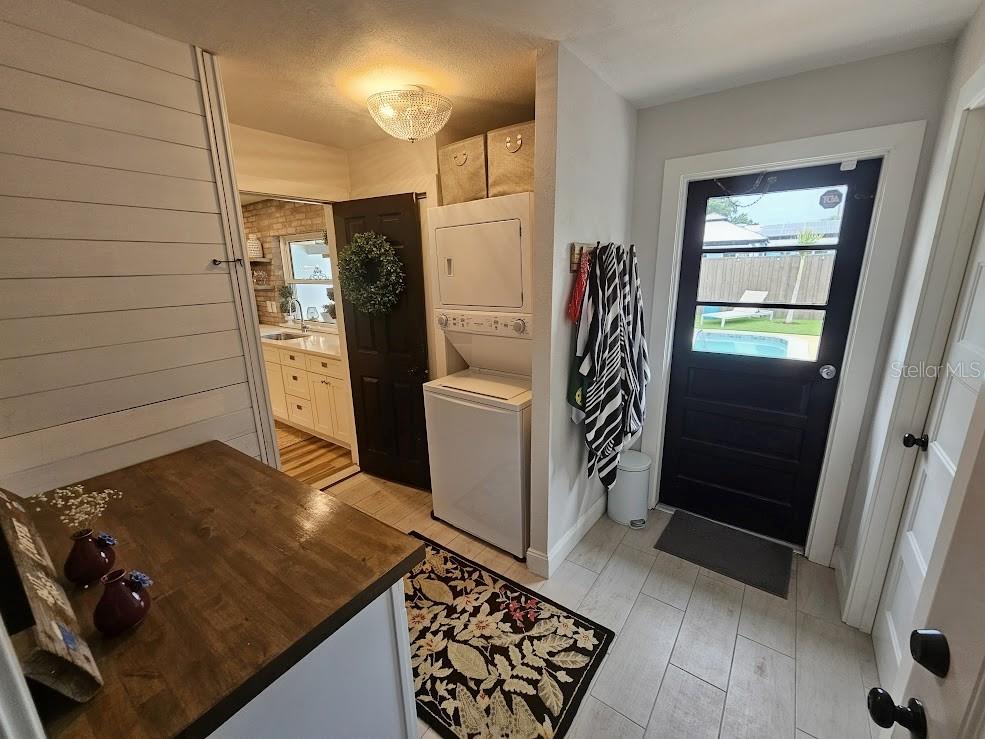 OAK GROVE ESTATES - Residential