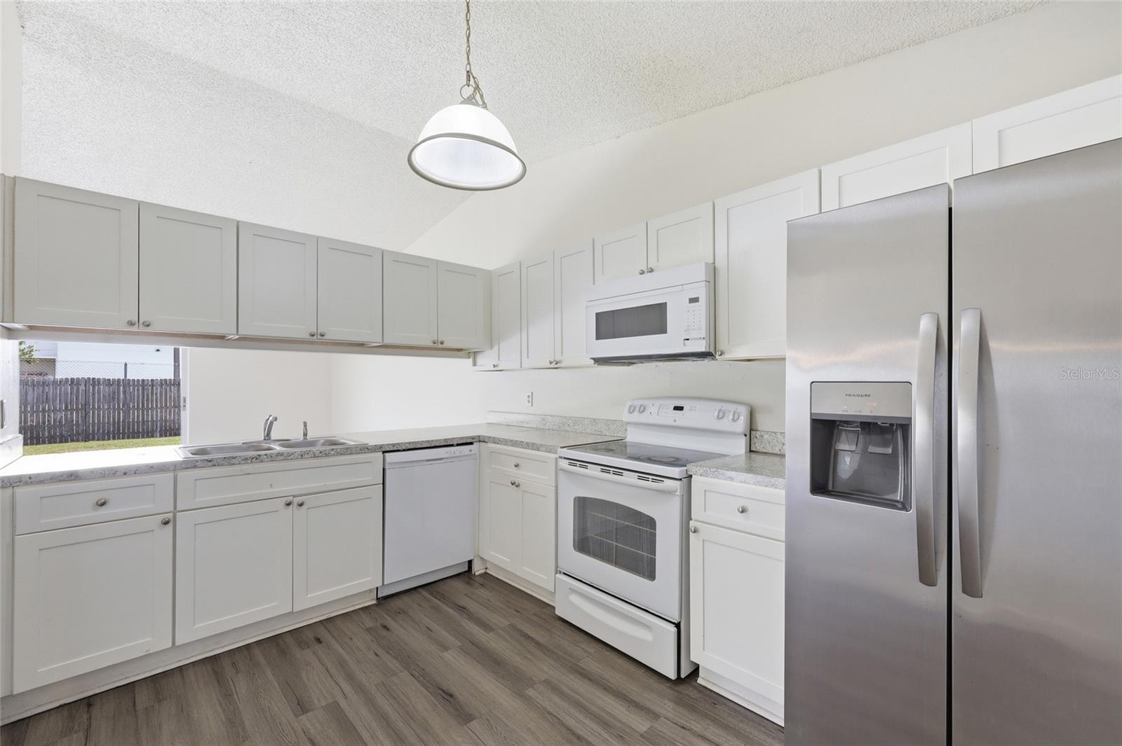 VILLAS COSTA DEL SOL - Residential