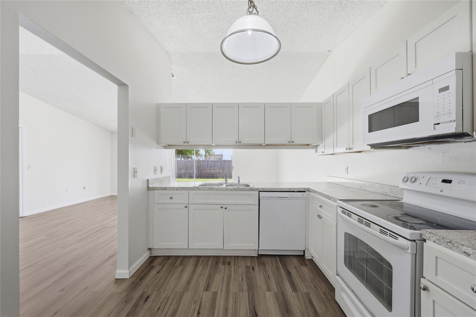 VILLAS COSTA DEL SOL - Residential