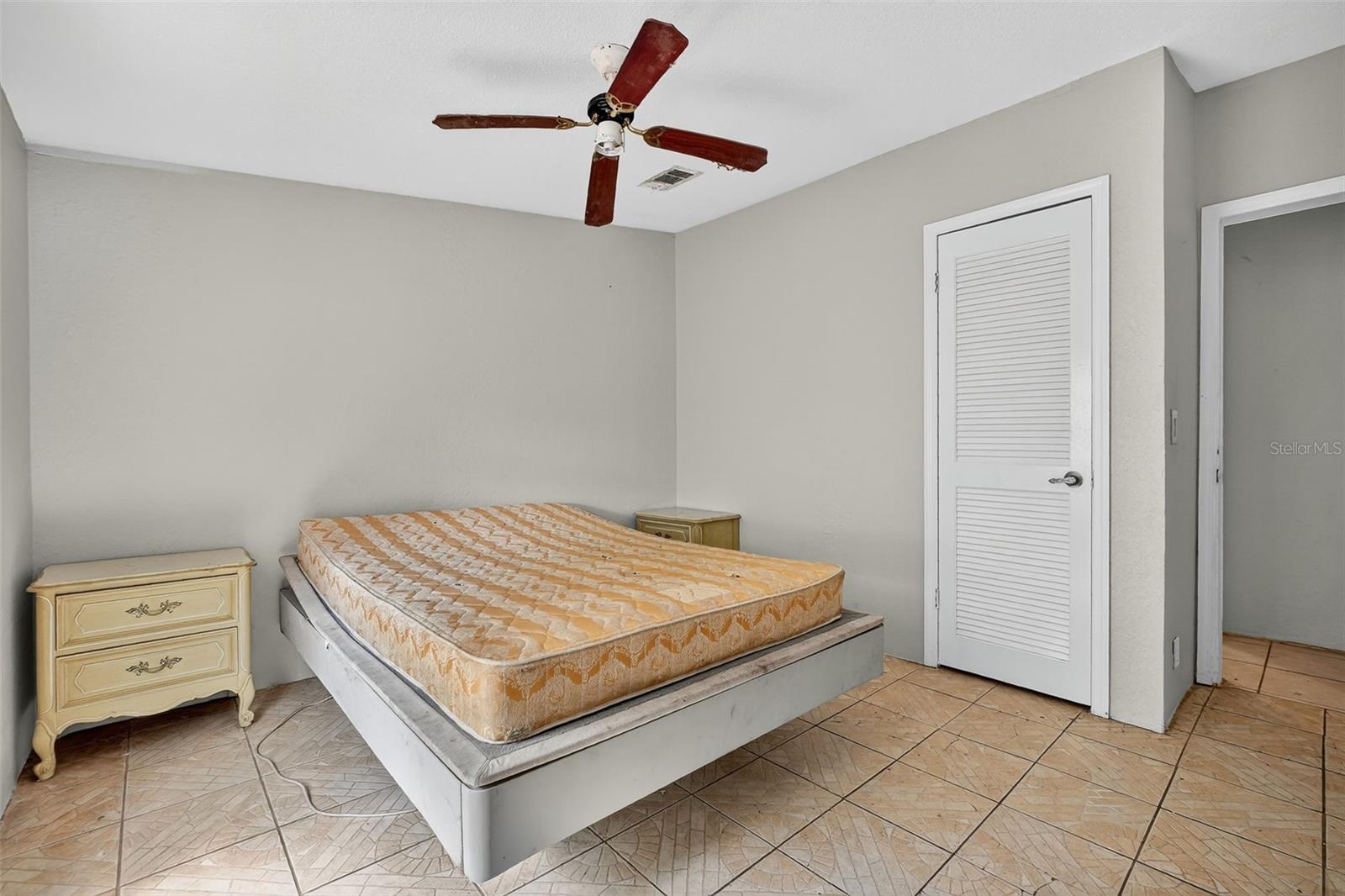 COMMONWEALTH MOBILE ESTATES ADD 02 - Residential