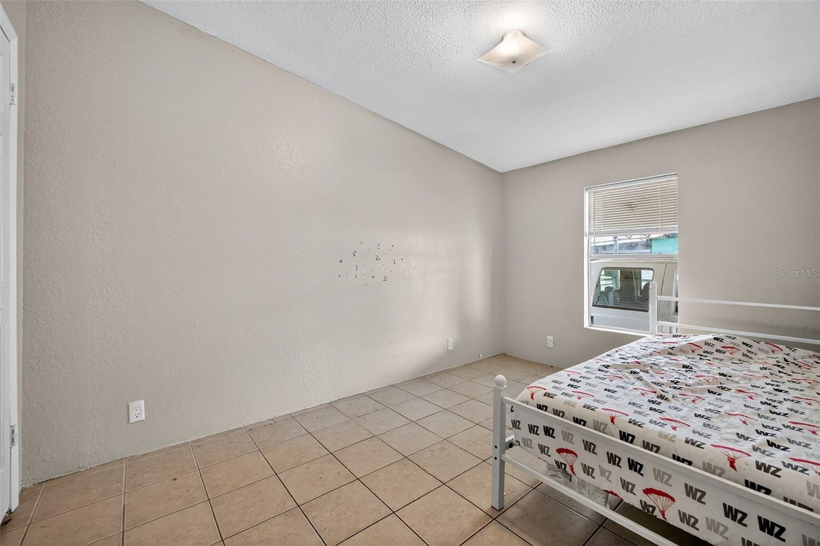 COMMONWEALTH MOBILE ESTATES ADD 02 - Residential