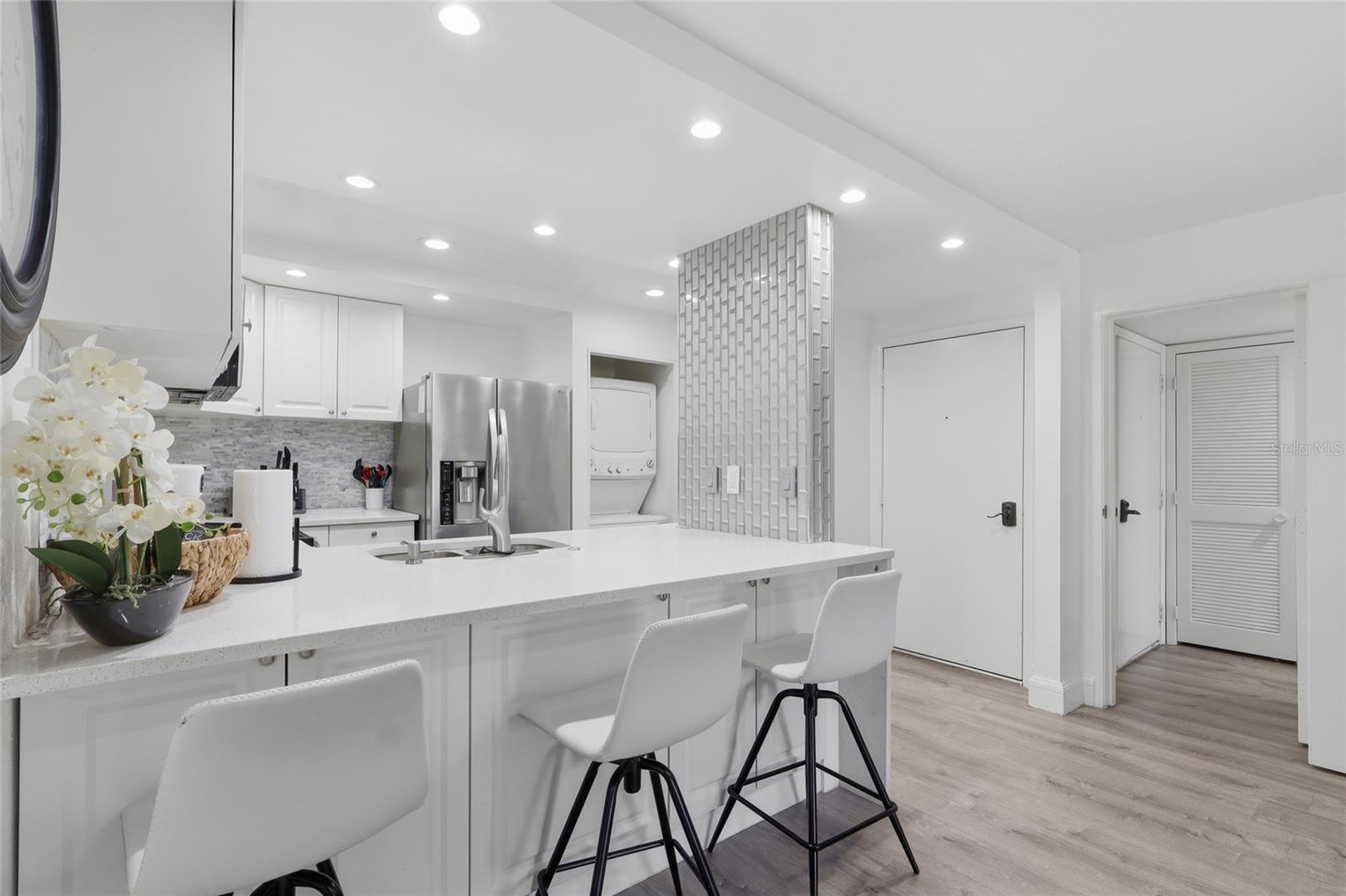 SADDLEBROOK - Residential