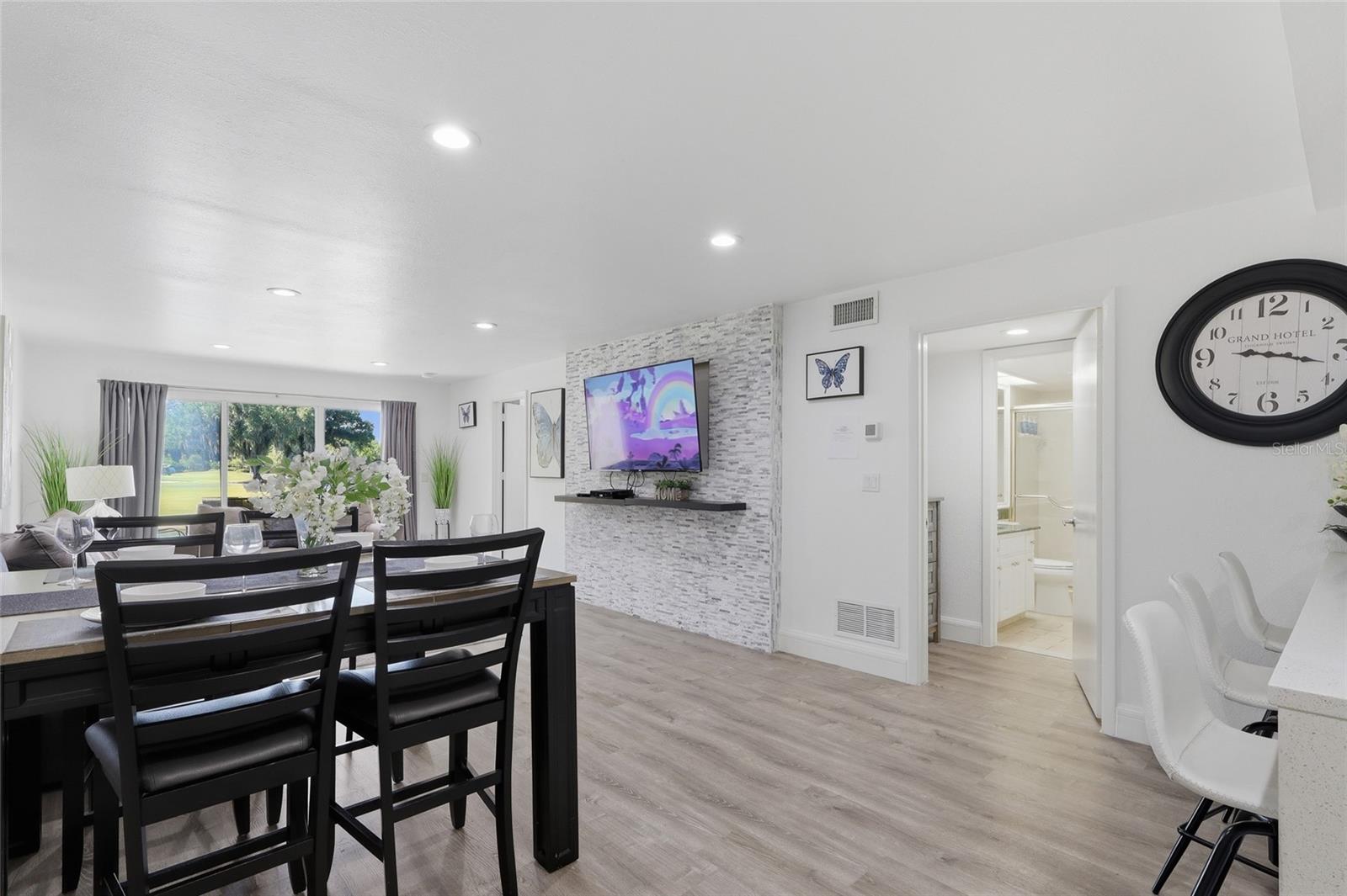 SADDLEBROOK - Residential