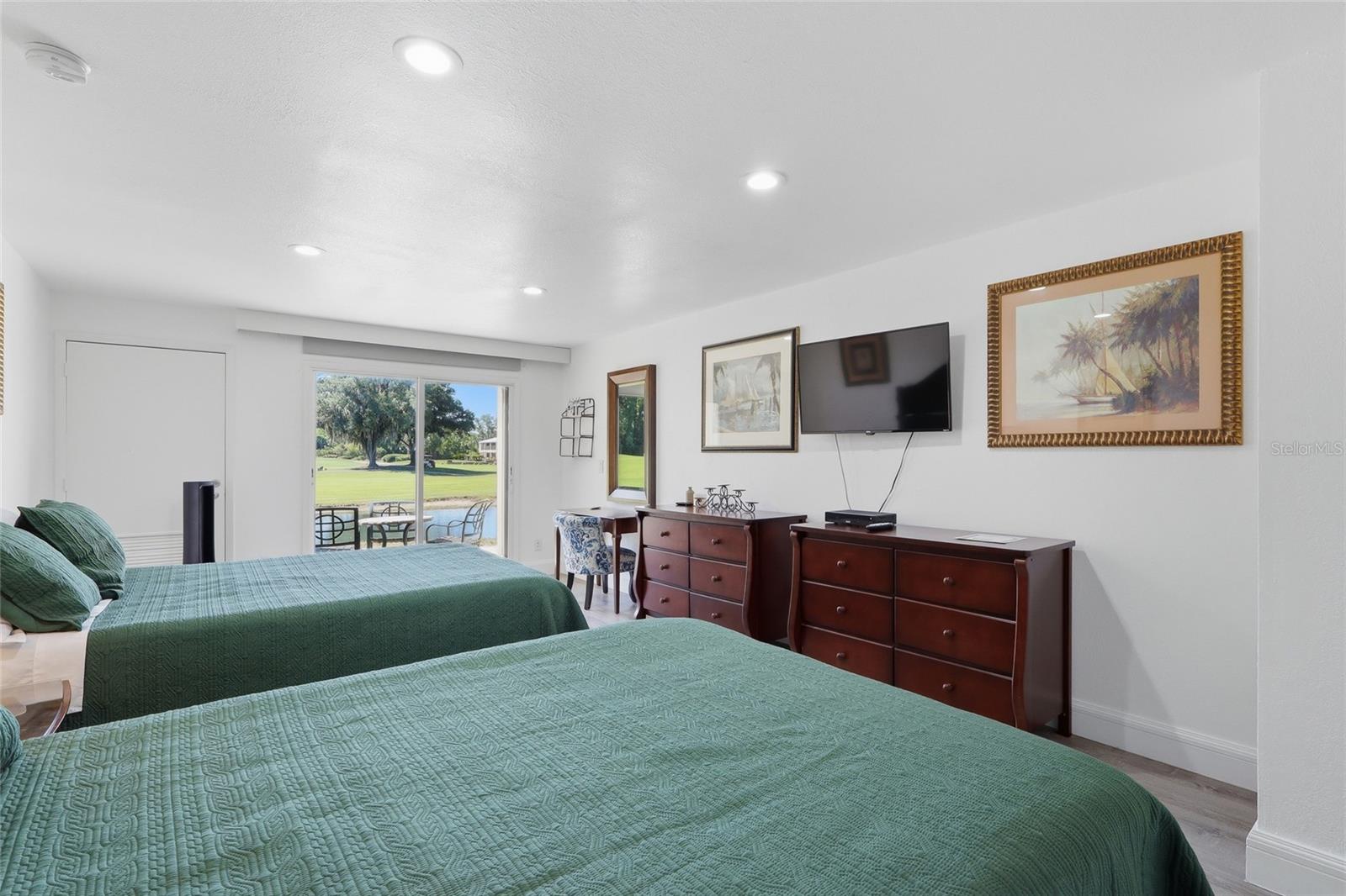 SADDLEBROOK - Residential