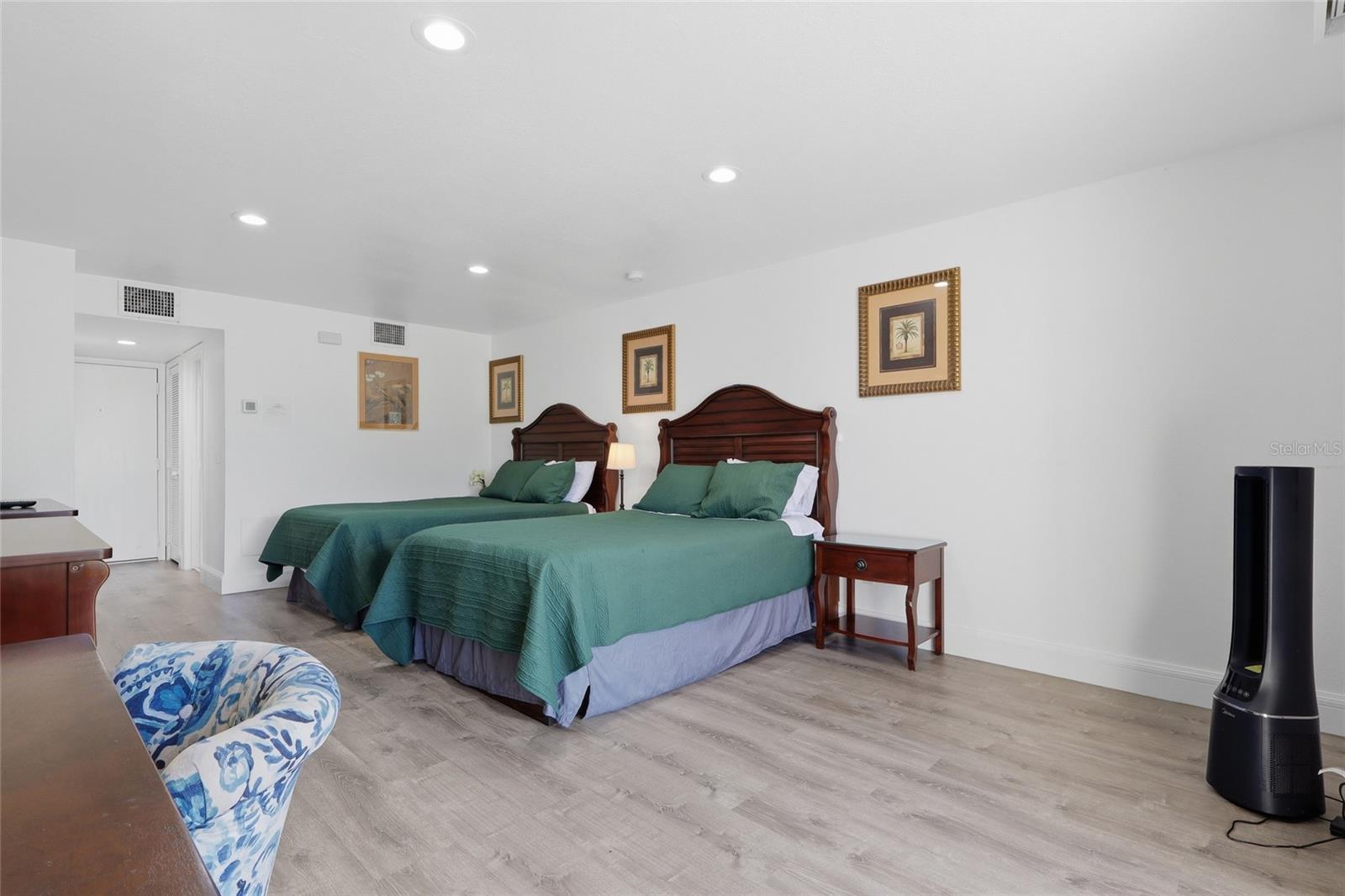 SADDLEBROOK - Residential