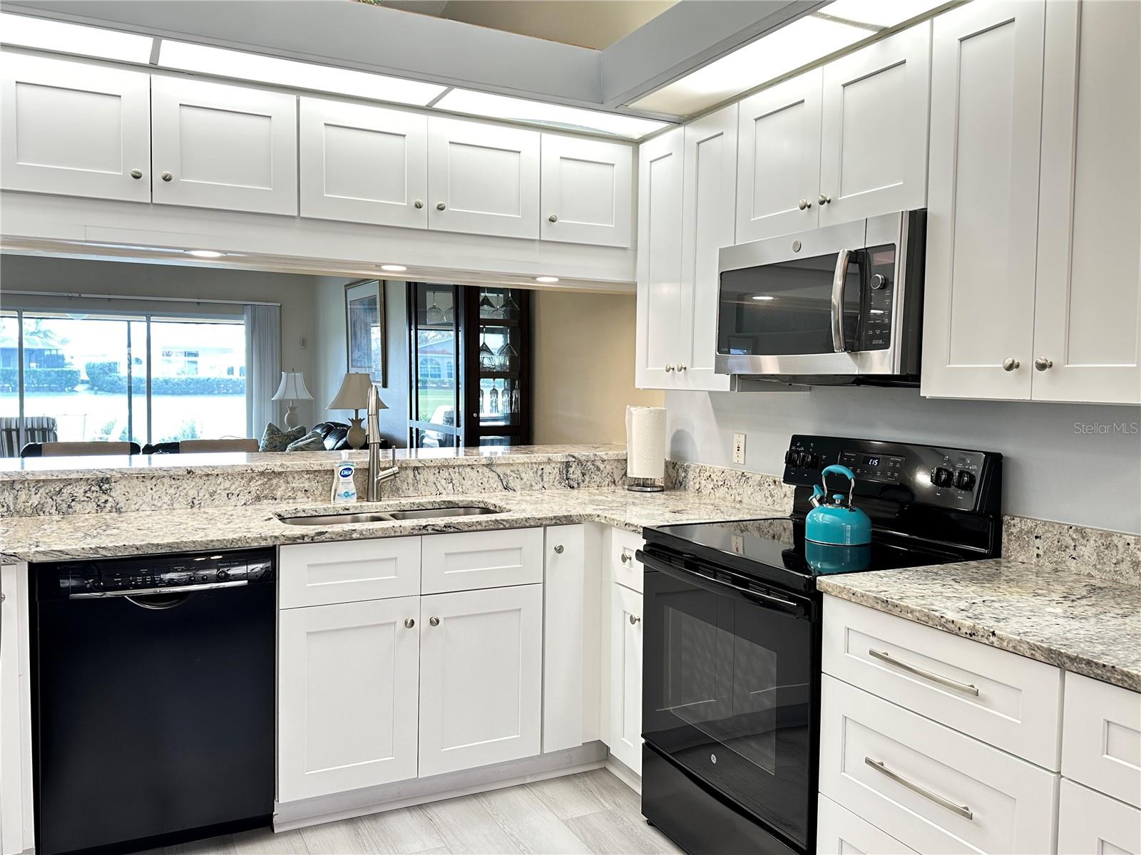 WOODLAKE VILLAS AT PALM AIRE 5 - Residential Lease