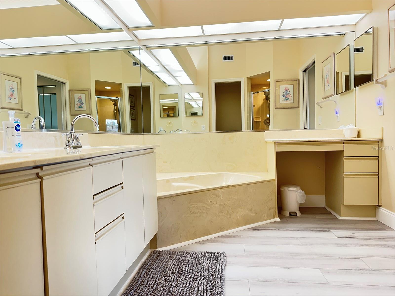 WOODLAKE VILLAS AT PALM AIRE 5 - Residential Lease