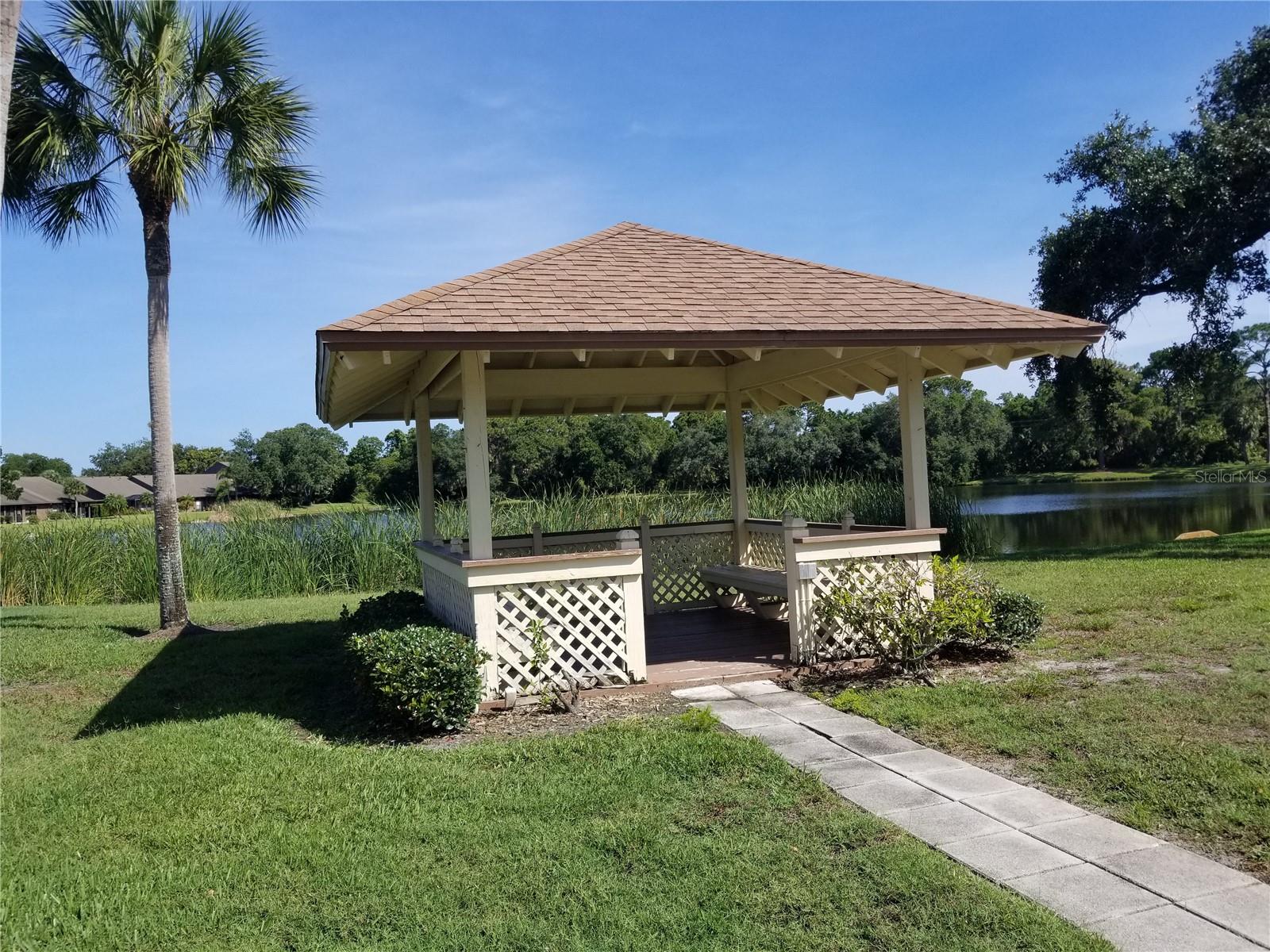WOODLAKE VILLAS AT PALM AIRE 5 - Residential Lease