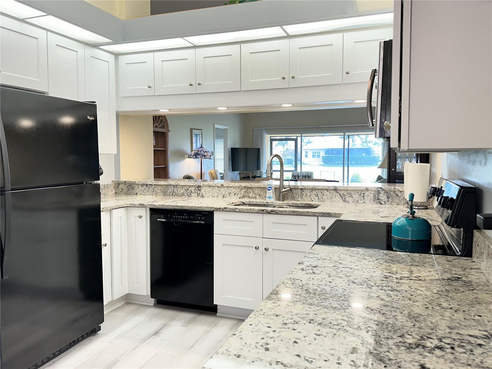WOODLAKE VILLAS AT PALM AIRE 5 - Residential Lease
