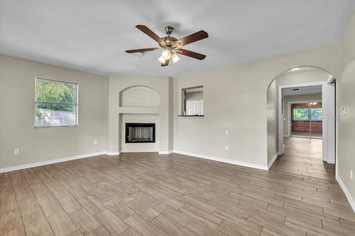 CHARLOTTE RANCHETTES - Residential