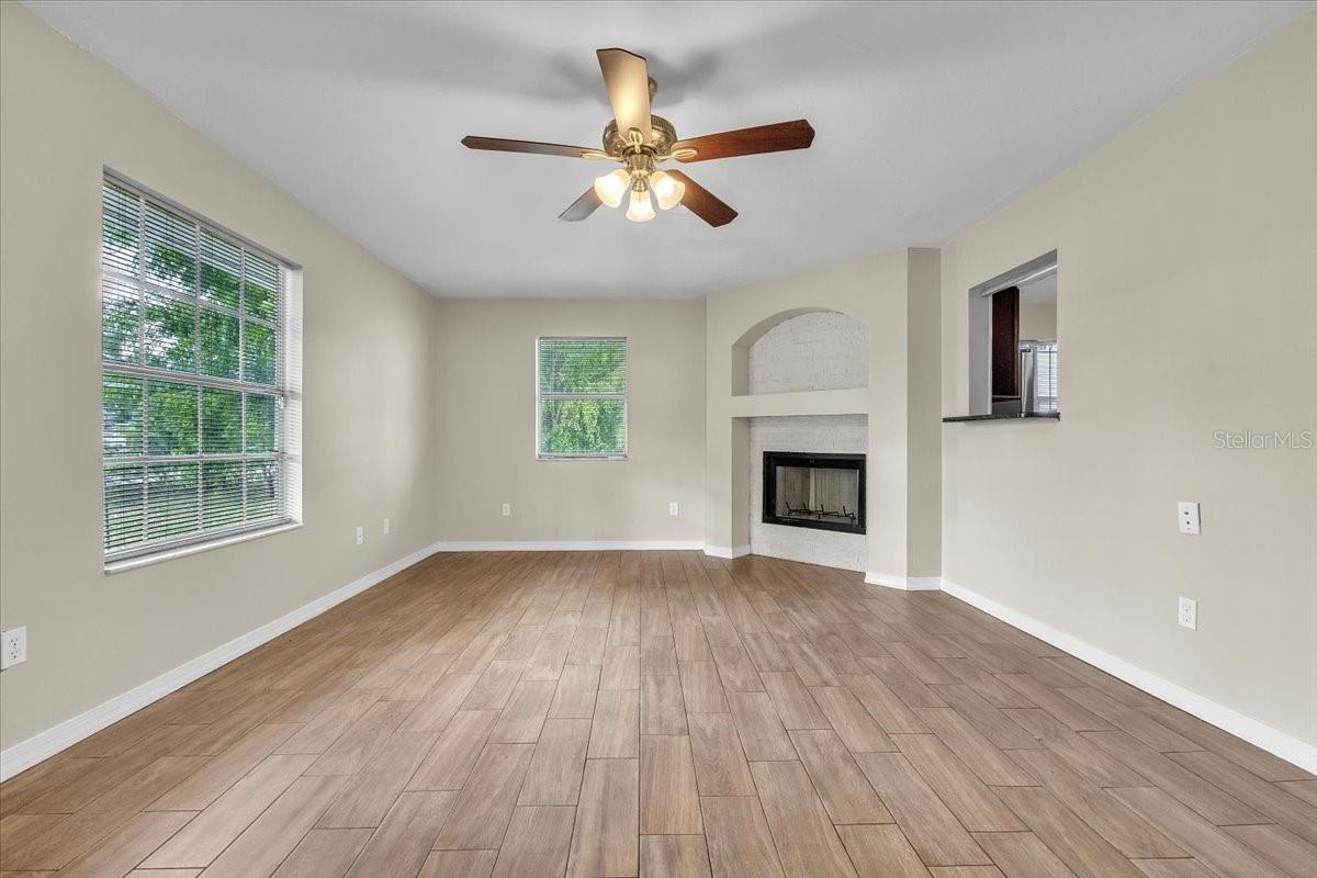 CHARLOTTE RANCHETTES - Residential