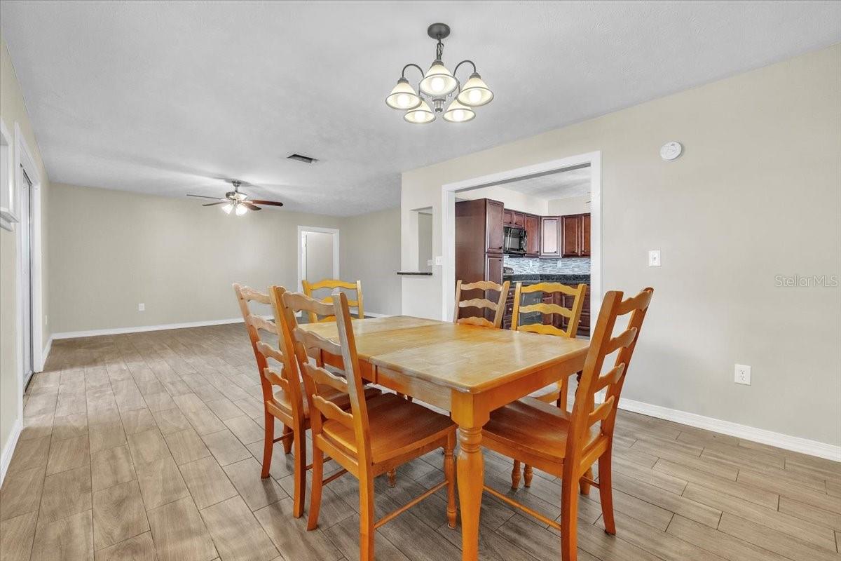 CHARLOTTE RANCHETTES - Residential