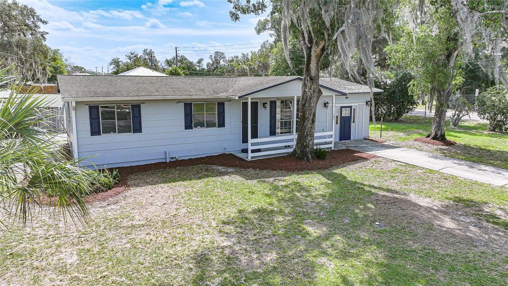 Photo of 704 N Manatee Avenue, Arcadia, FL 34266 (MLS # C7525121)