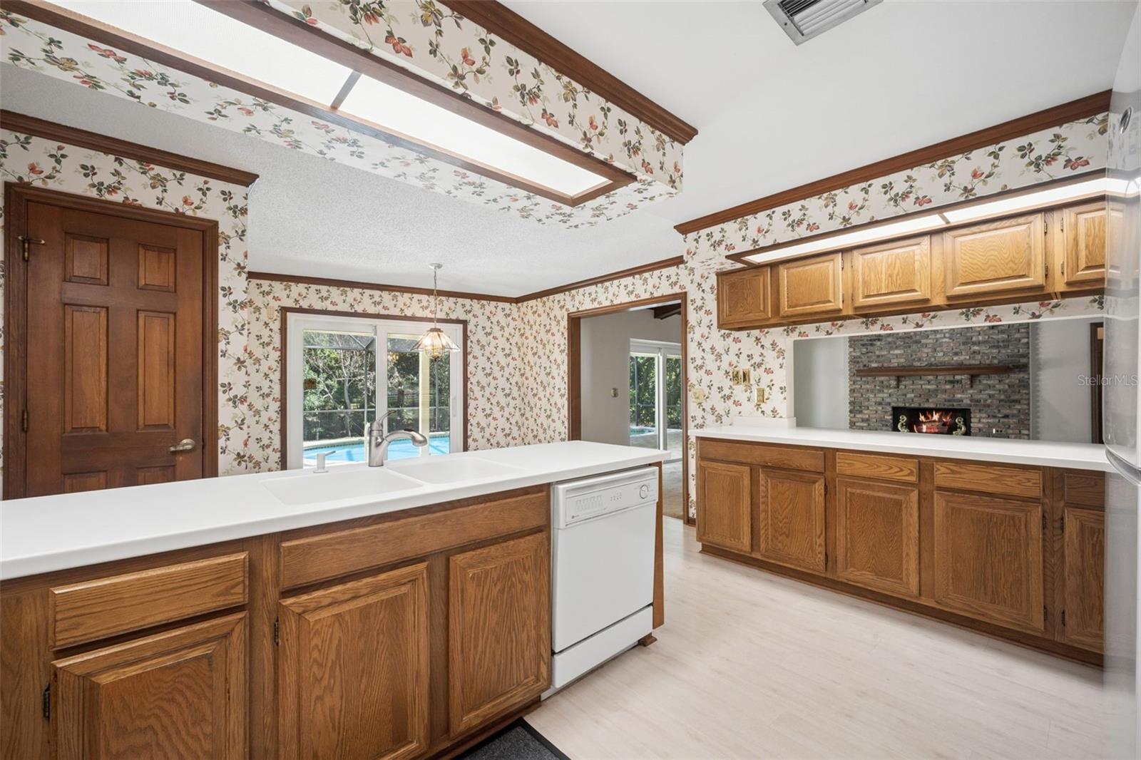 SWEETWATER OAKS SEC 13 - Residential