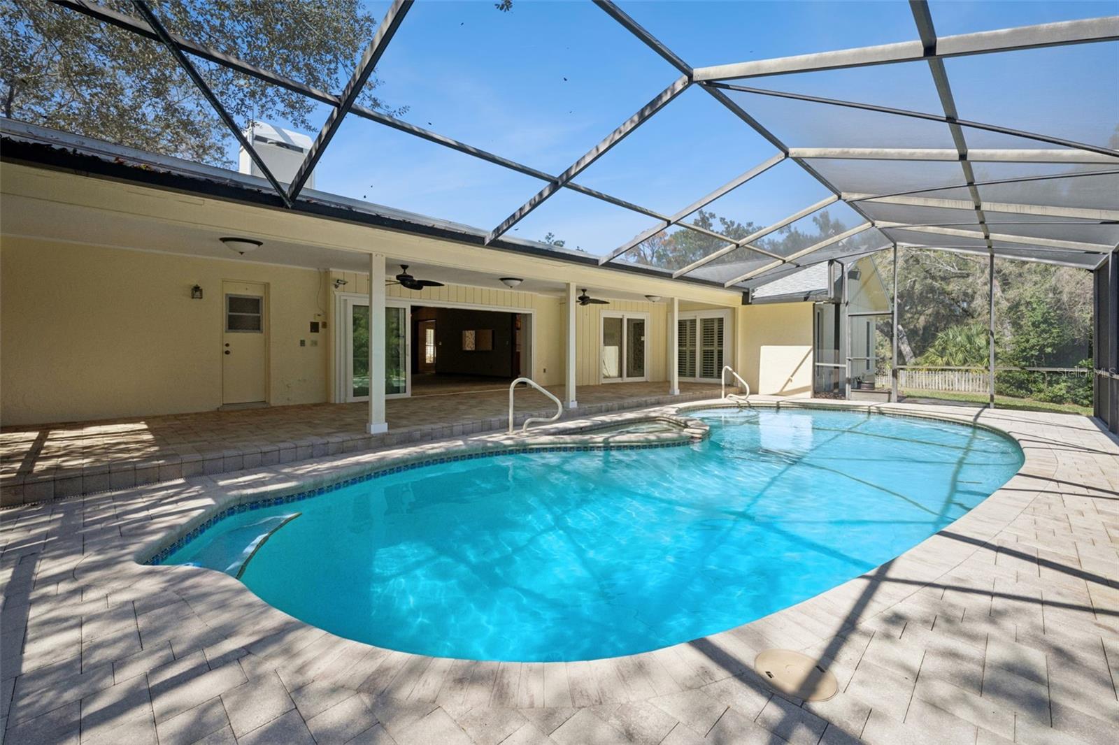 SWEETWATER OAKS SEC 13 - Residential