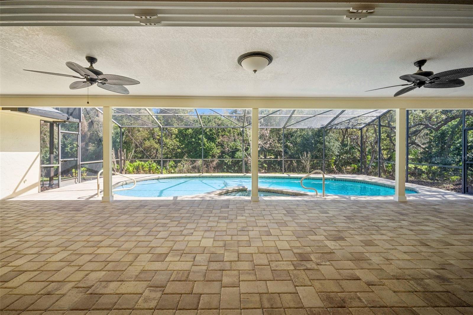 SWEETWATER OAKS SEC 13 - Residential