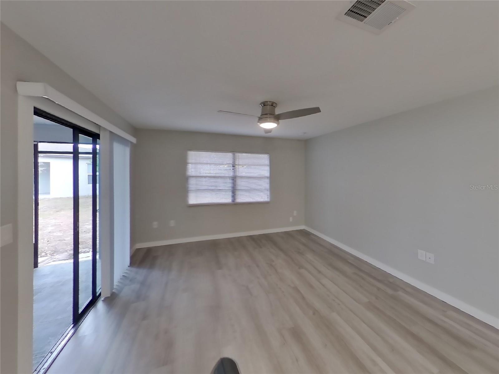 SPRING HILL - Residential Lease