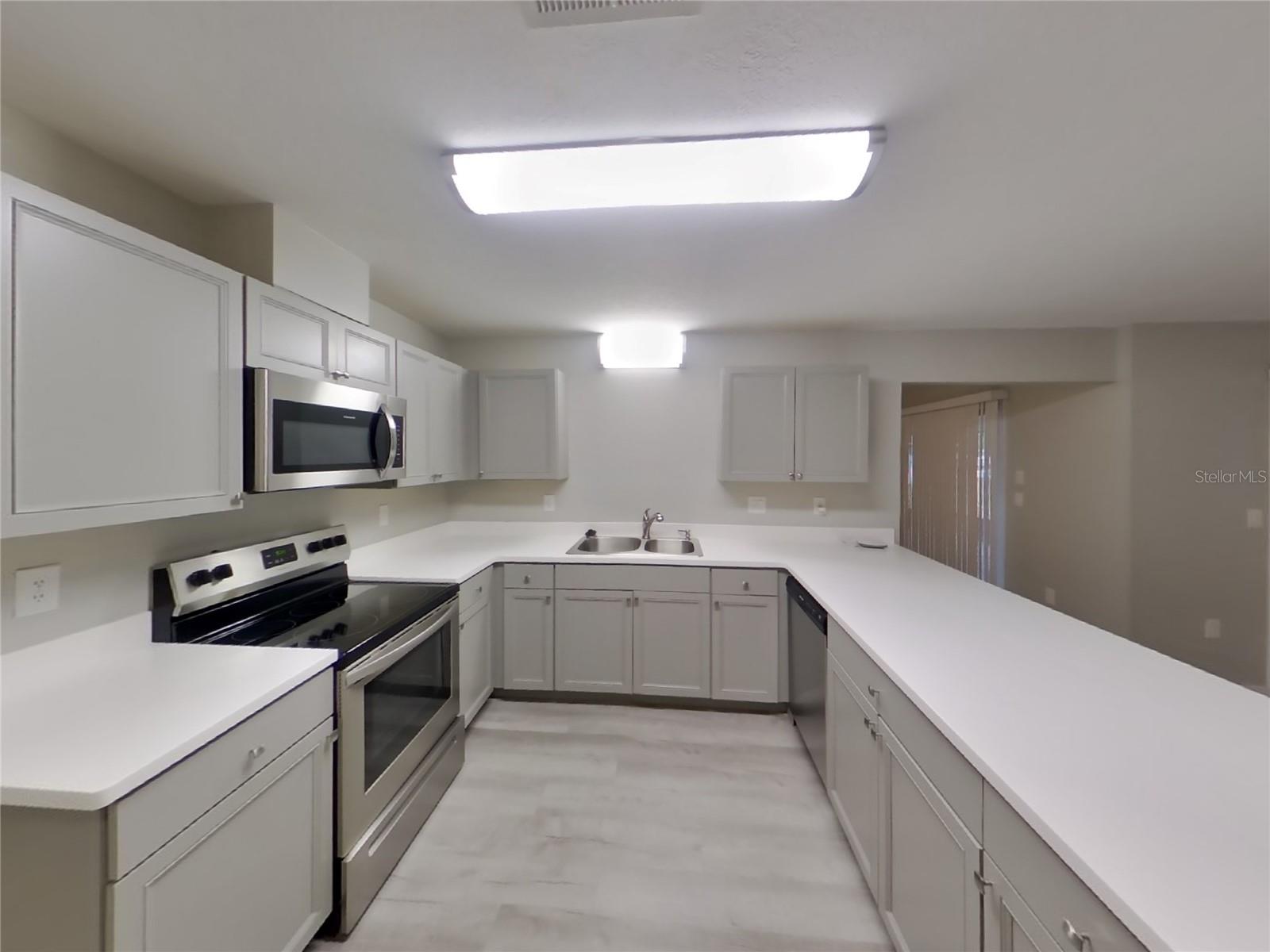 SPRING HILL - Residential Lease