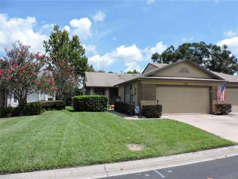 A home in LONGWOOD