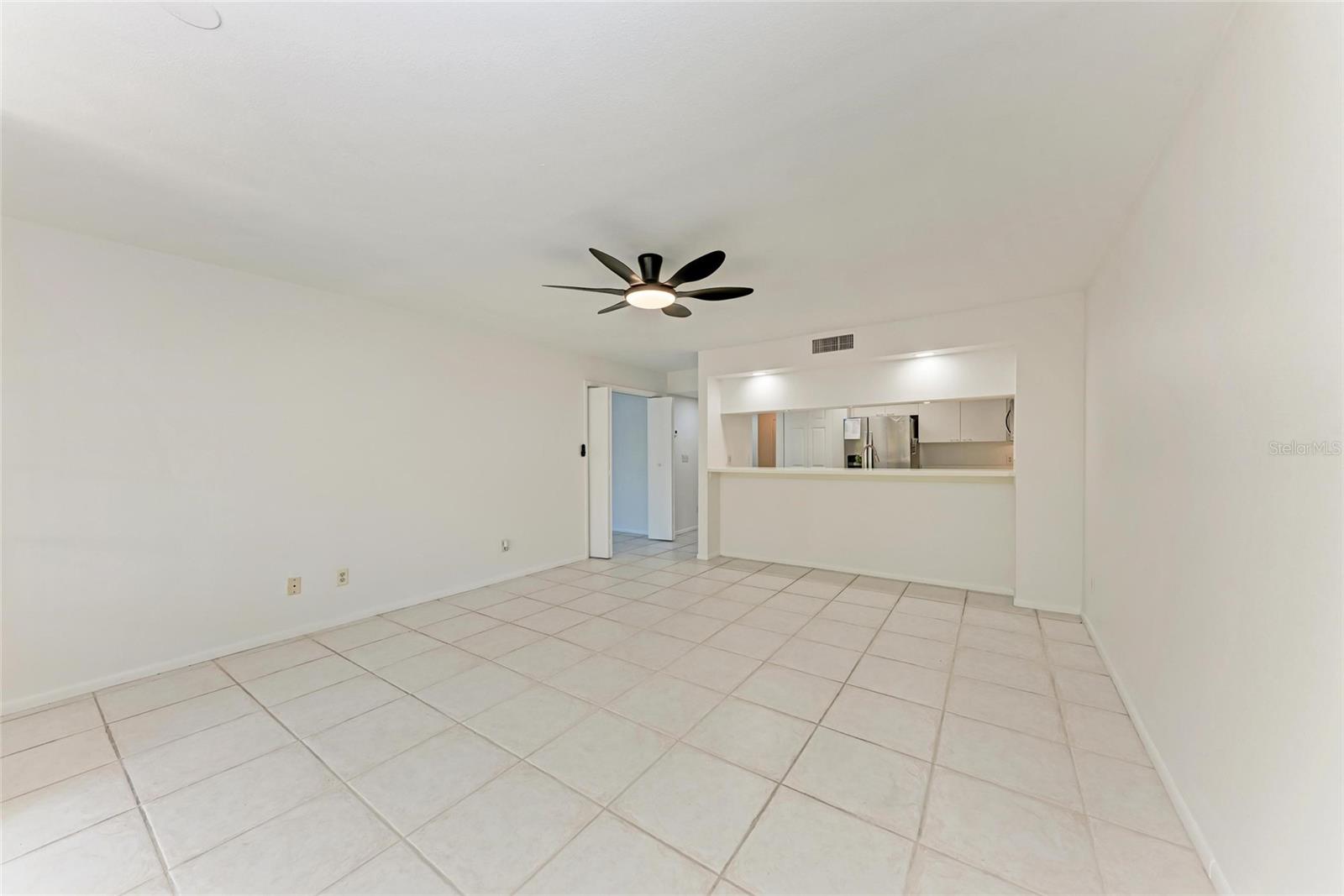 CENTRAL PARK - Residential Lease
