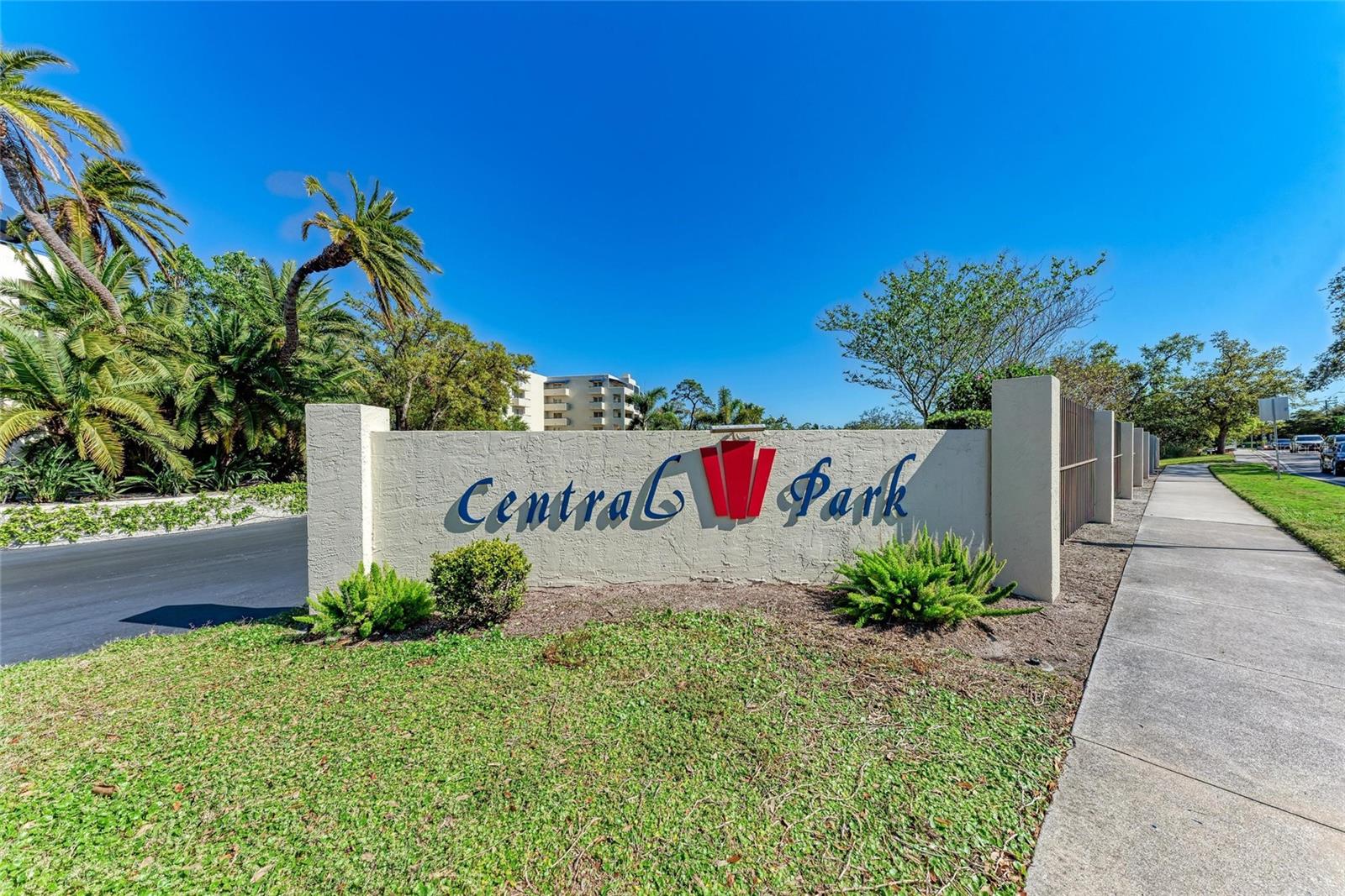 CENTRAL PARK - Residential Lease