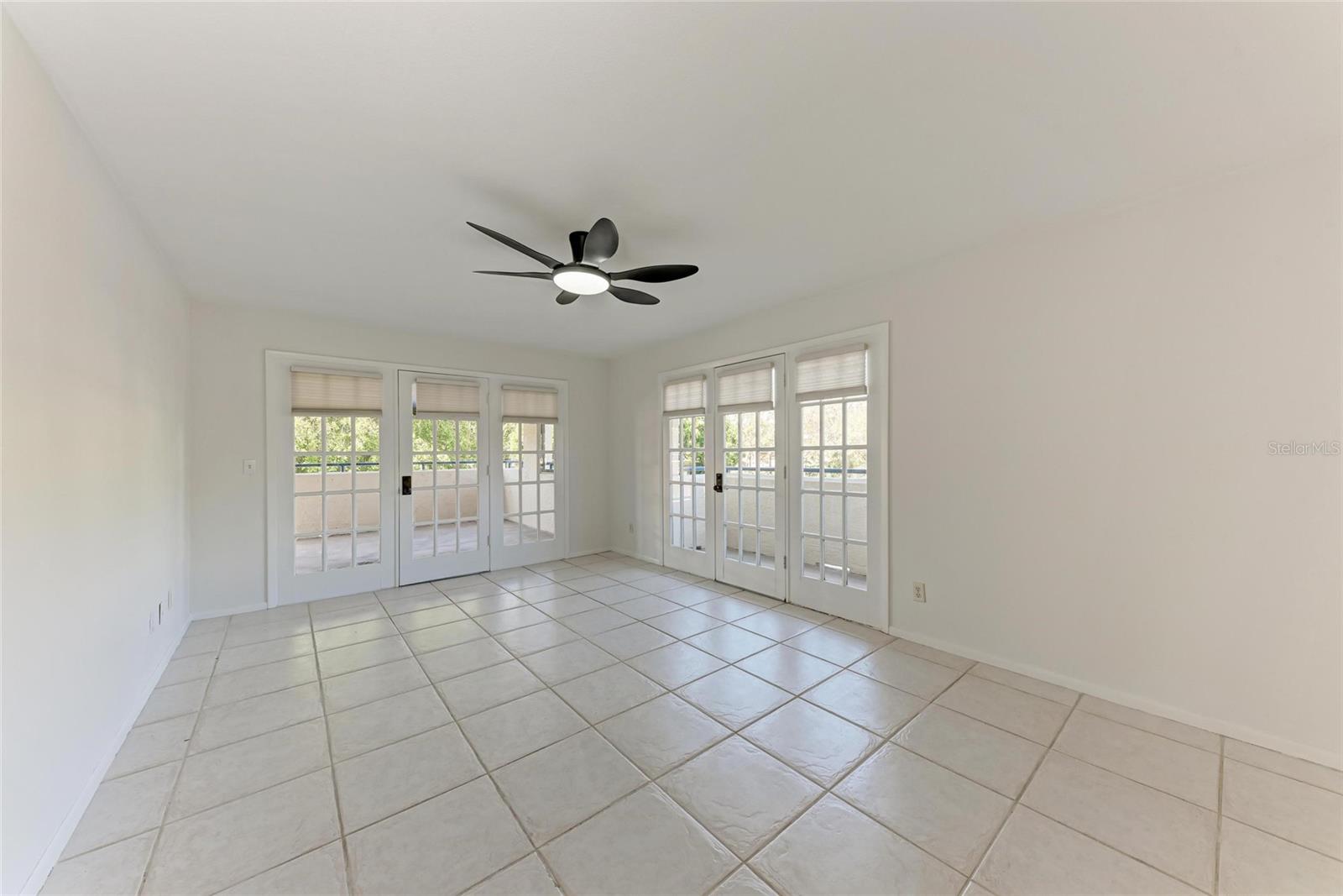 CENTRAL PARK - Residential Lease