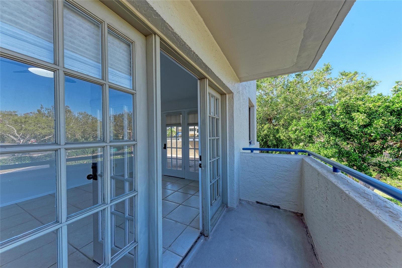 CENTRAL PARK - Residential Lease