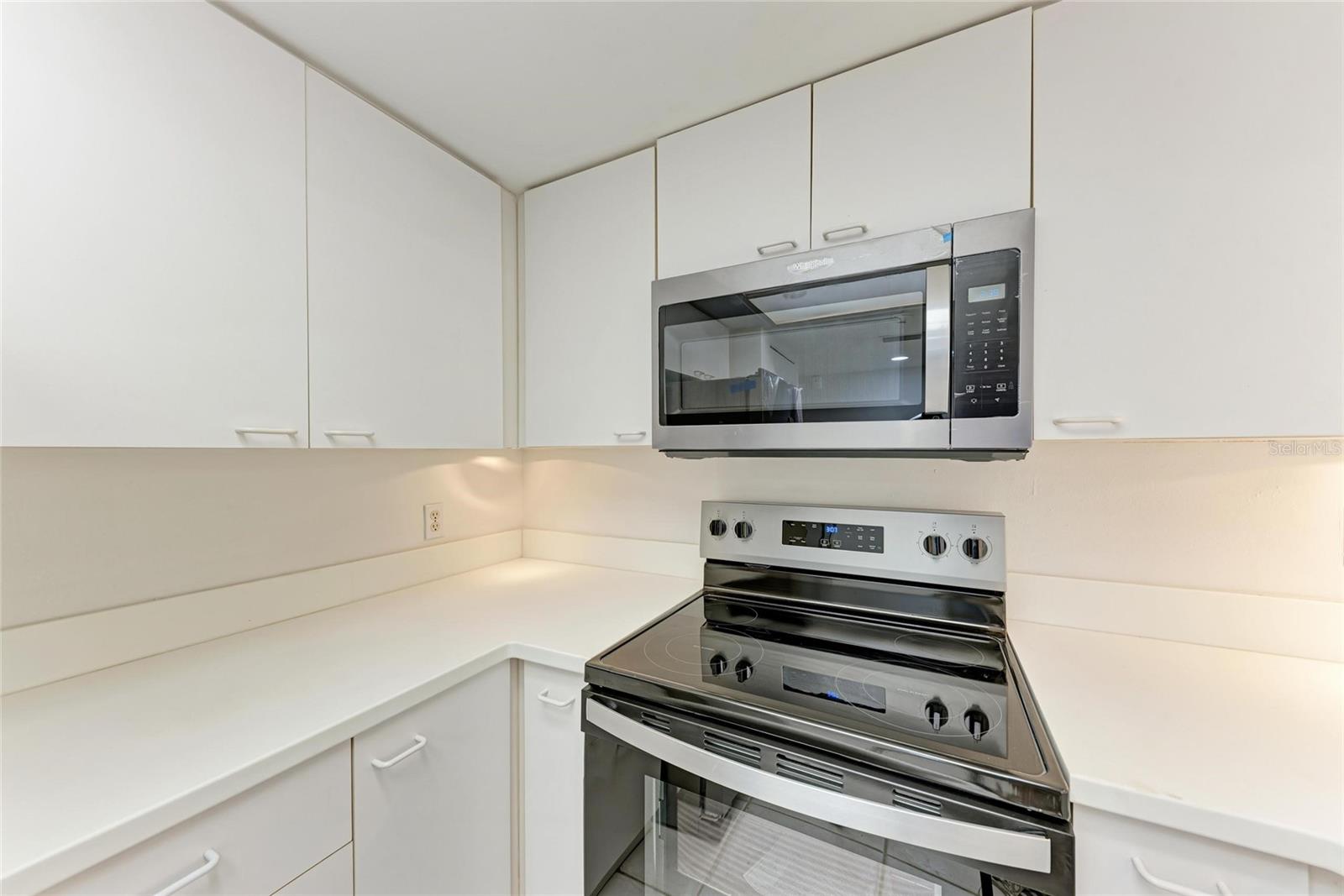 CENTRAL PARK - Residential Lease