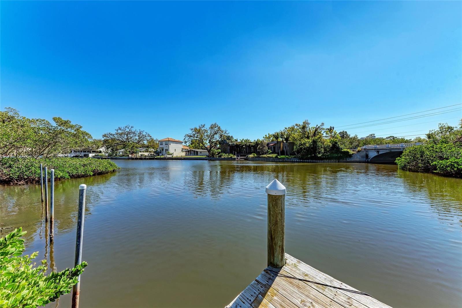 CENTRAL PARK - Residential Lease