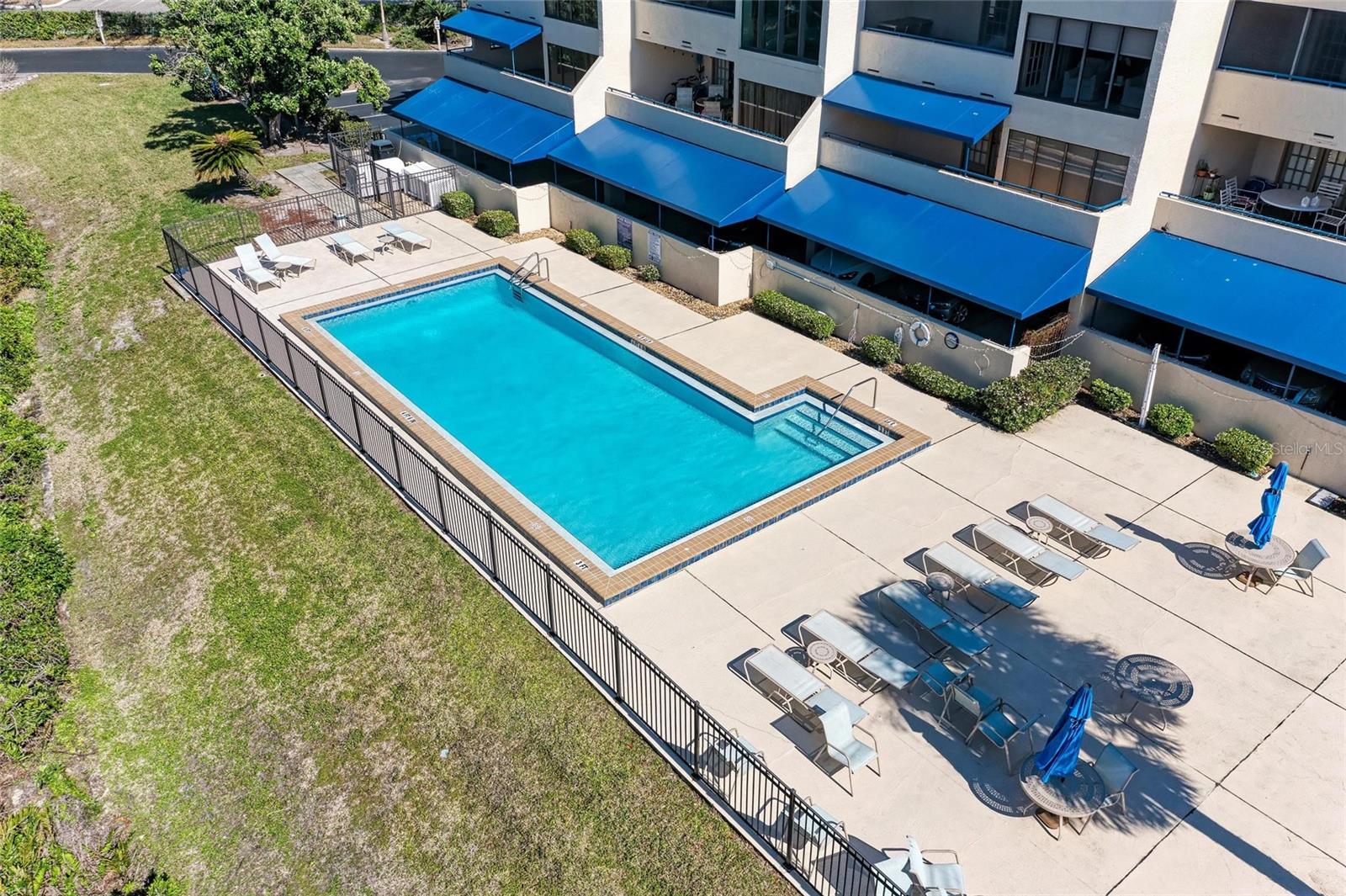 CENTRAL PARK - Residential Lease