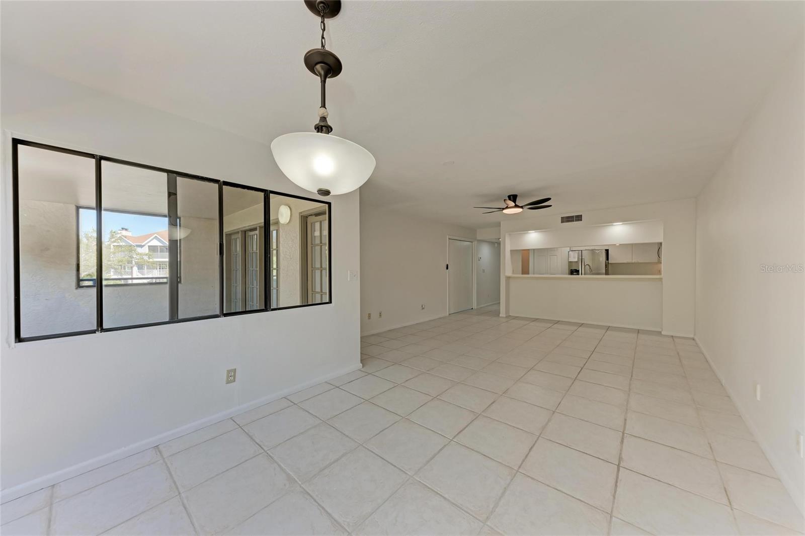 CENTRAL PARK - Residential Lease