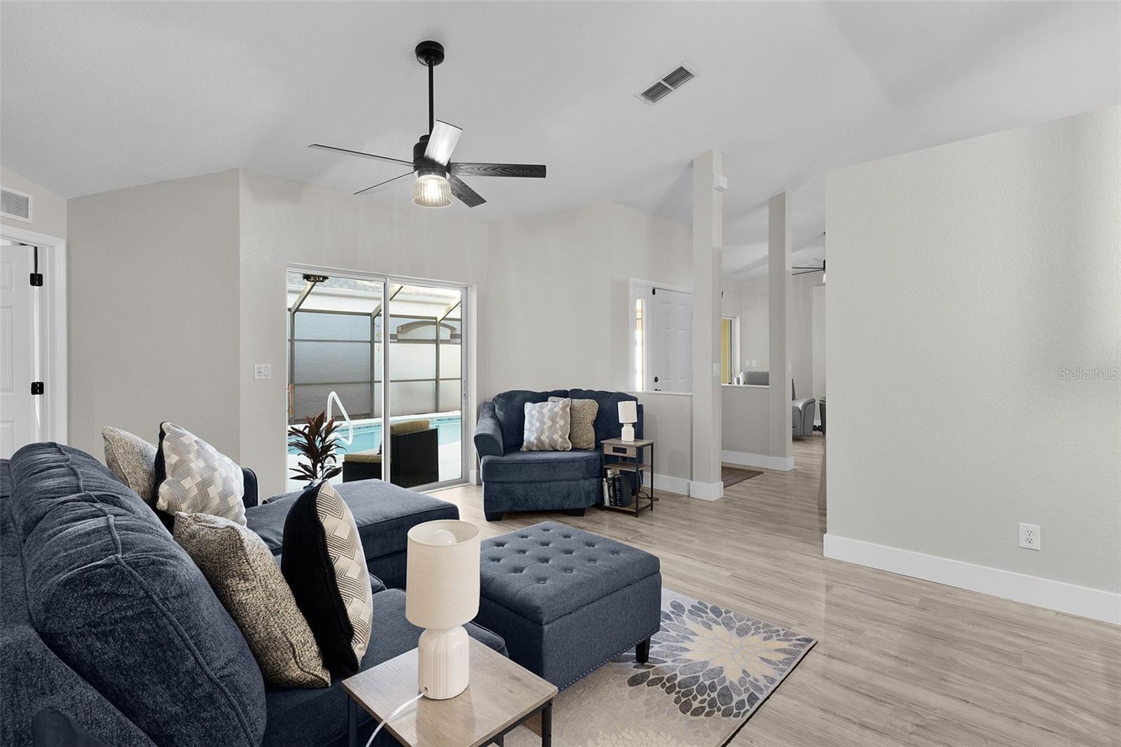 STONECREST LAKES UN 02 PH 01 - Residential