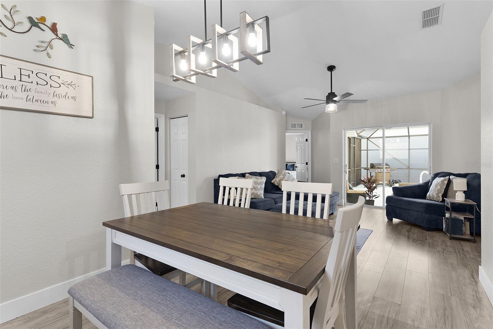 STONECREST LAKES UN 02 PH 01 - Residential