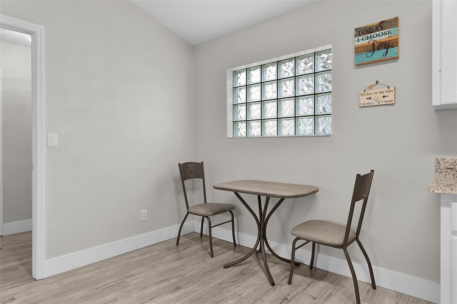 STONECREST LAKES UN 02 PH 01 - Residential