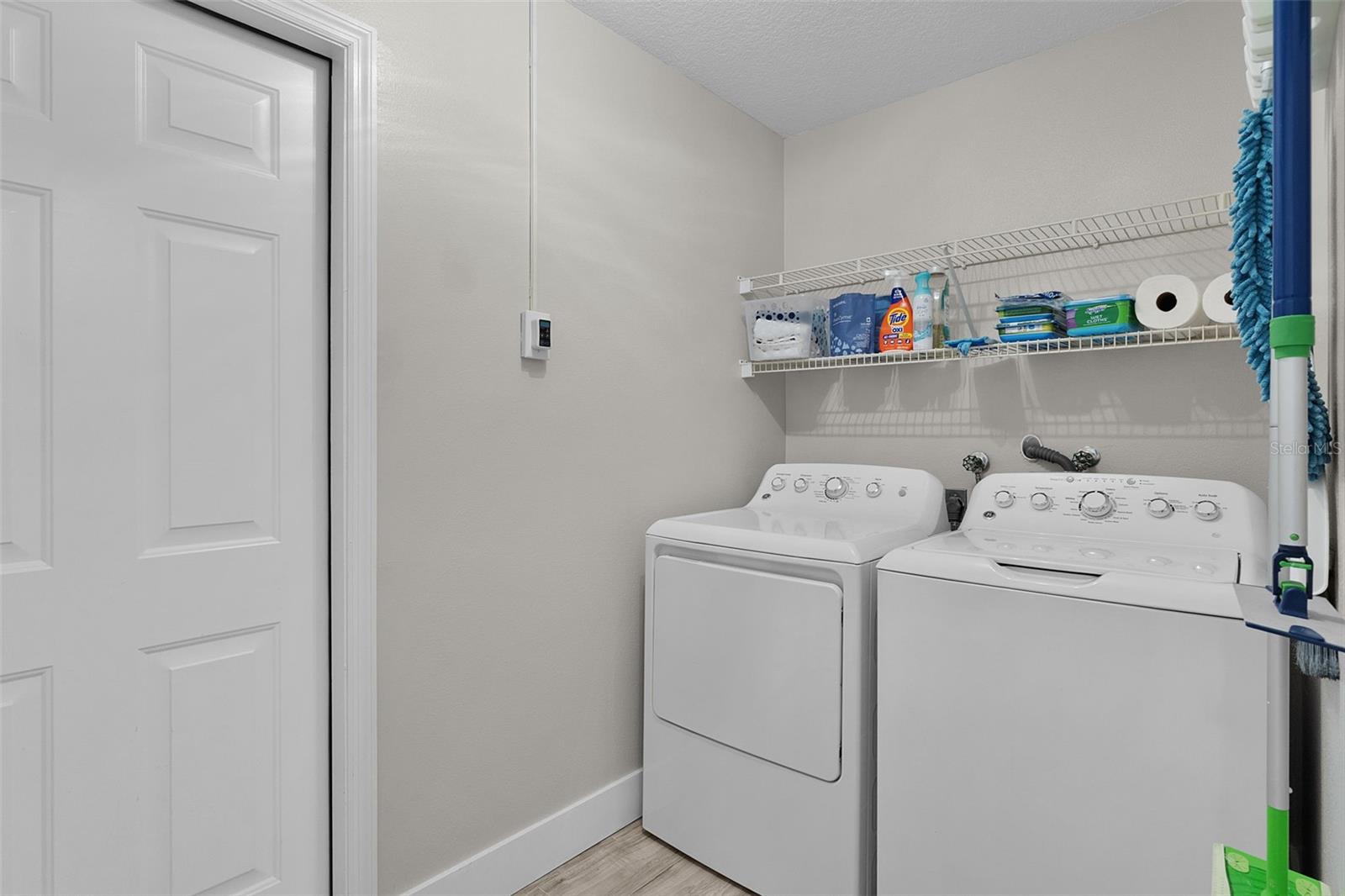 STONECREST LAKES UN 02 PH 01 - Residential