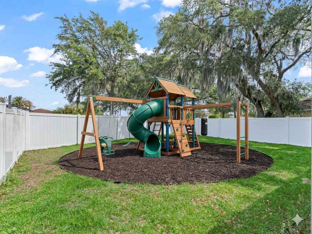 VILLAGES OF PARKWOOD - Residential