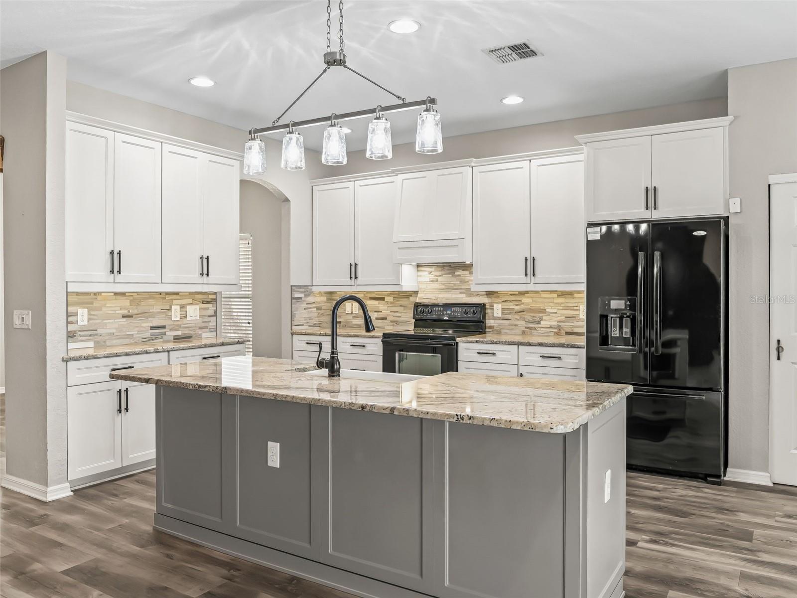 VILLAGES OF PARKWOOD - Residential