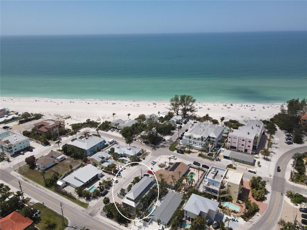 Photo of 220 36th Street, Holmes Beach, FL 34217 (MLS # A4664041)