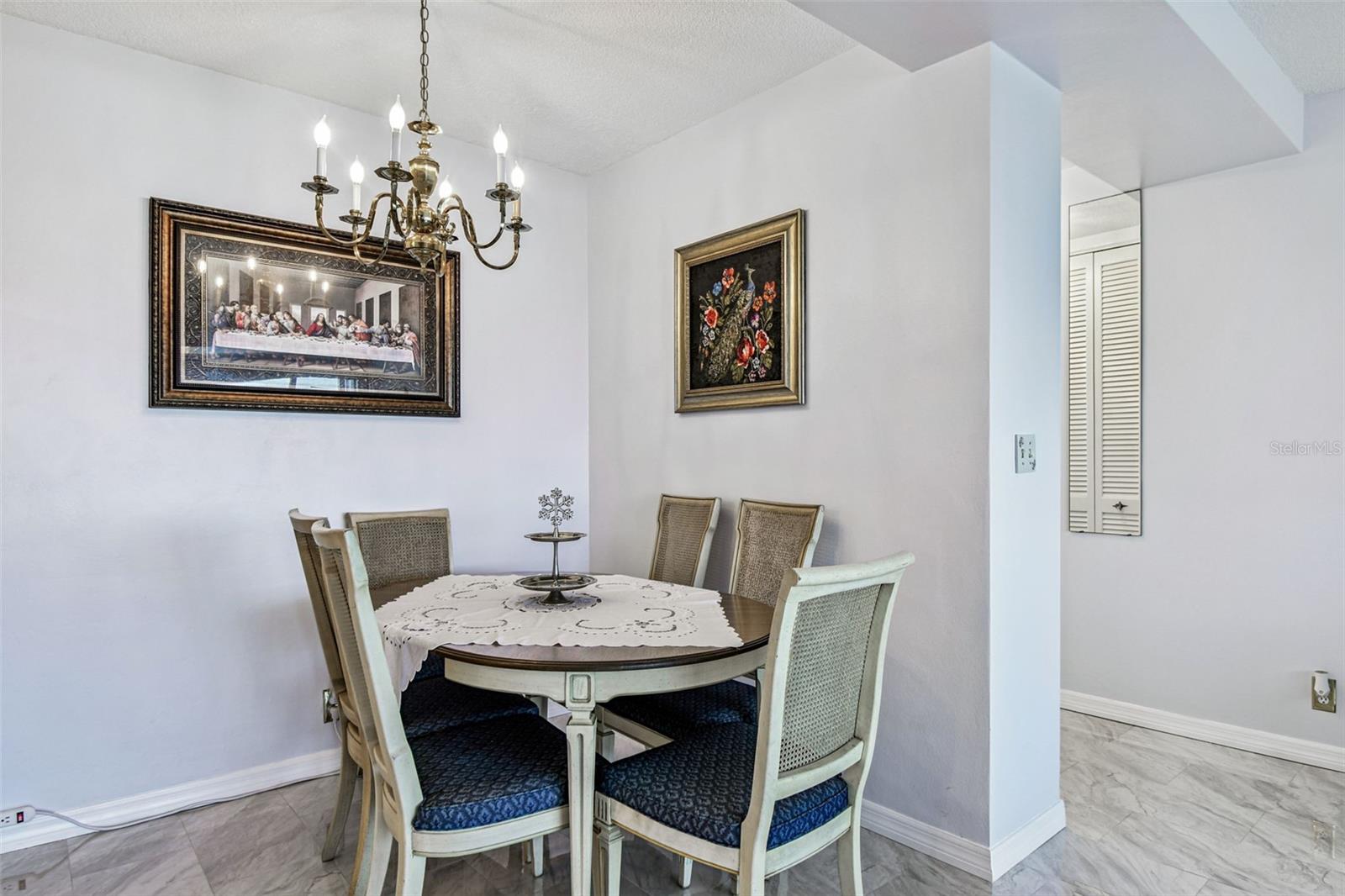 HORIZON HOUSE CO-OP - Residential