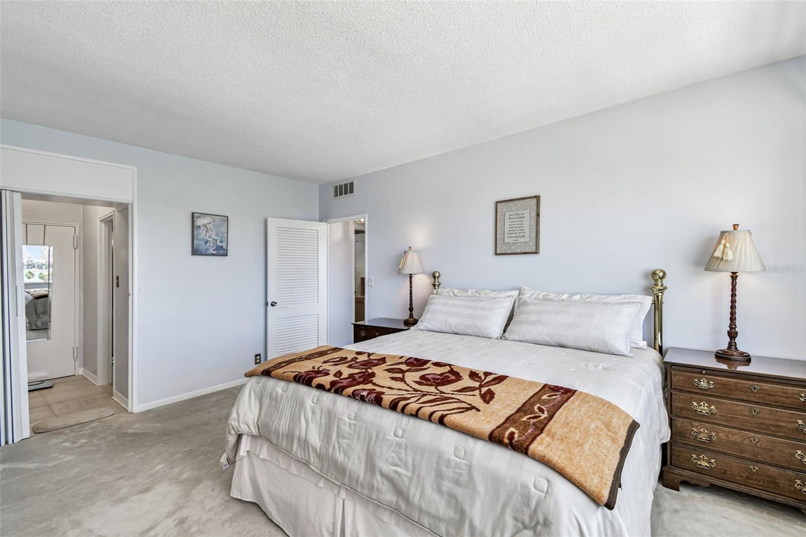 HORIZON HOUSE CO-OP - Residential