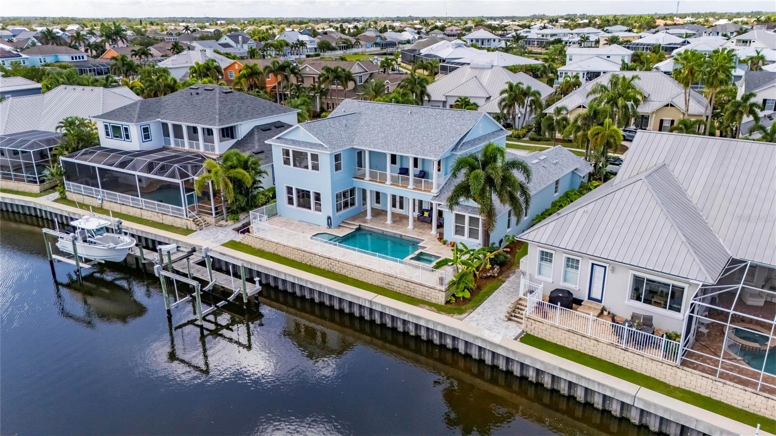 715 ISLEBAY DRIVE