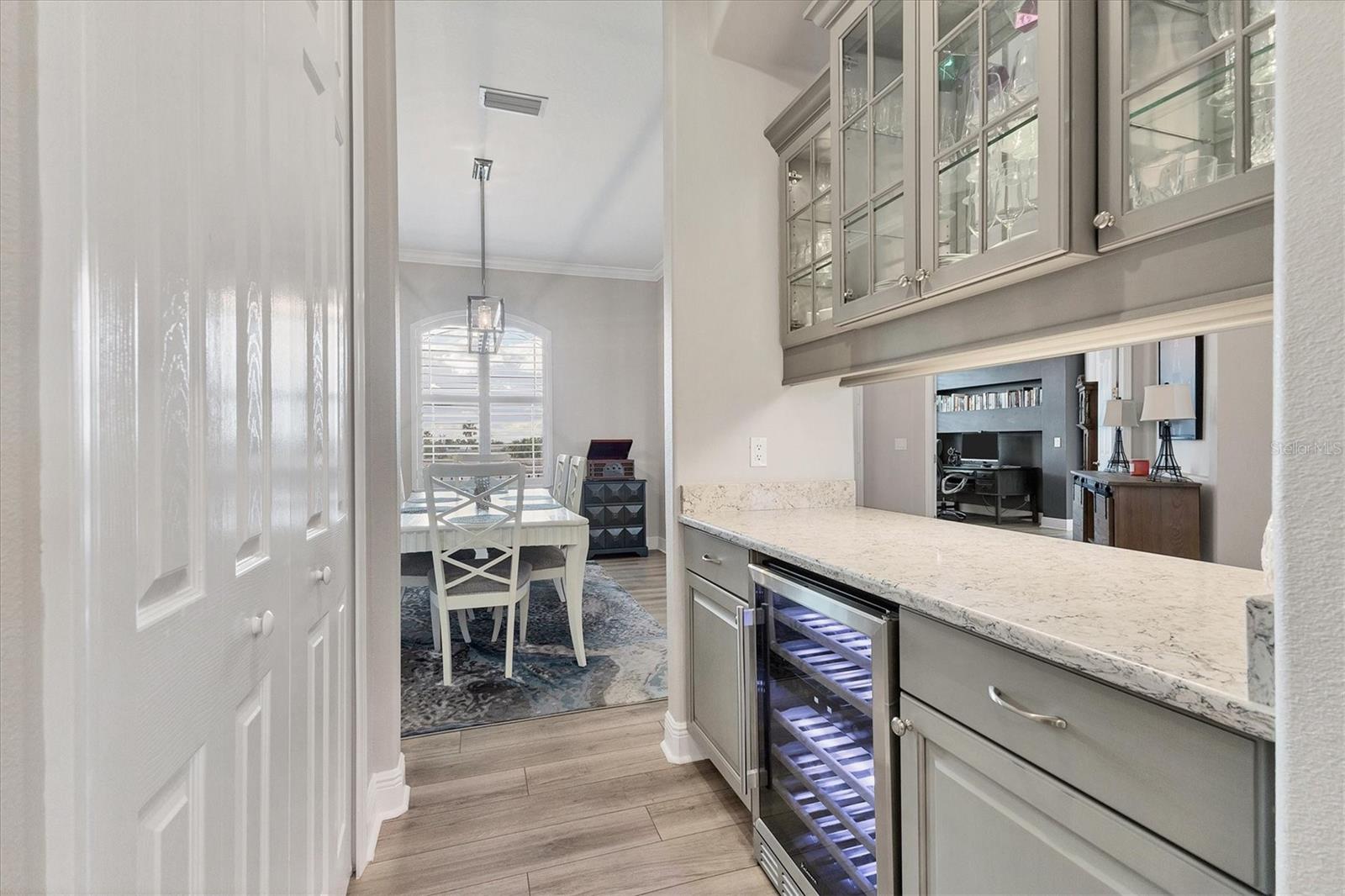 LEGENDS BAY - Residential