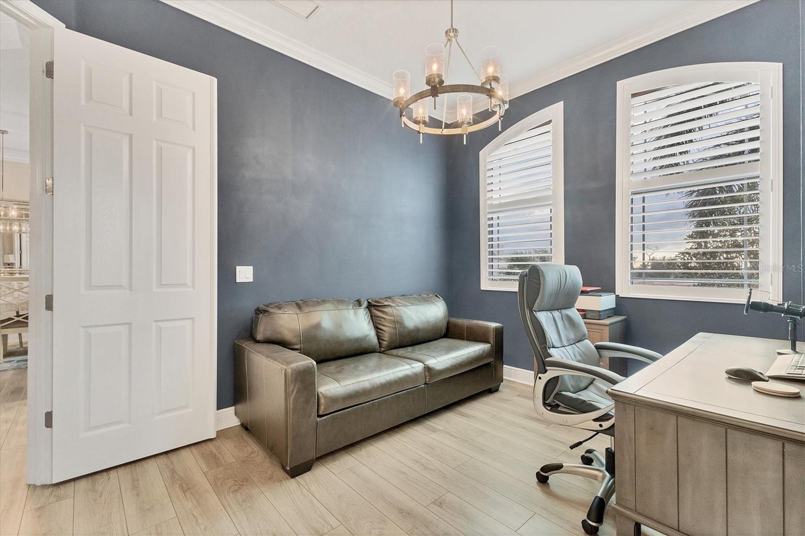 LEGENDS BAY - Residential