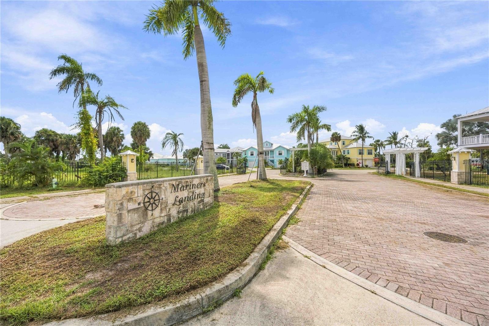 6790 PORTSIDE LANE, ENGLEWOOD, FL, 34223 3 6790 PORTSIDE LANE